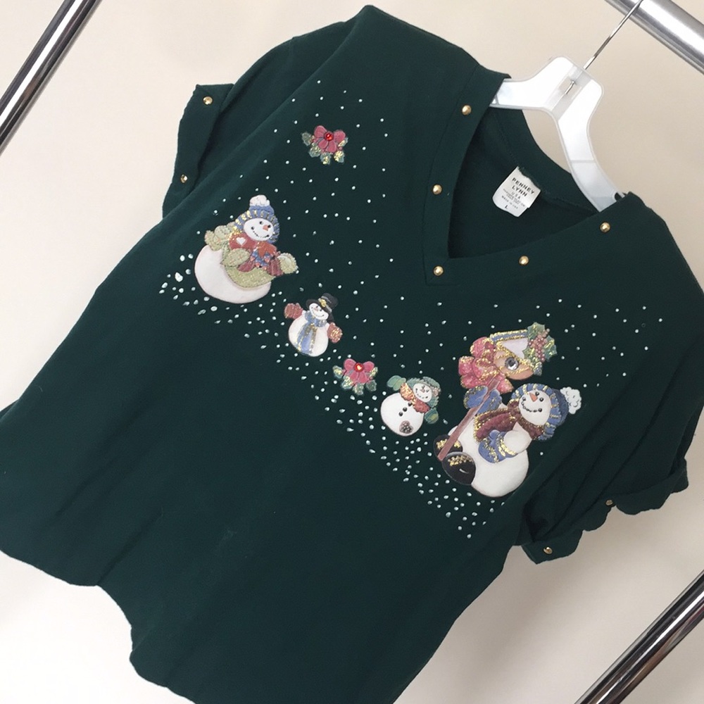 Penny Lynn Christmas tee shirt 👚